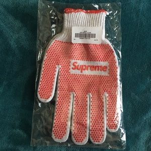 SUPREME work gloves